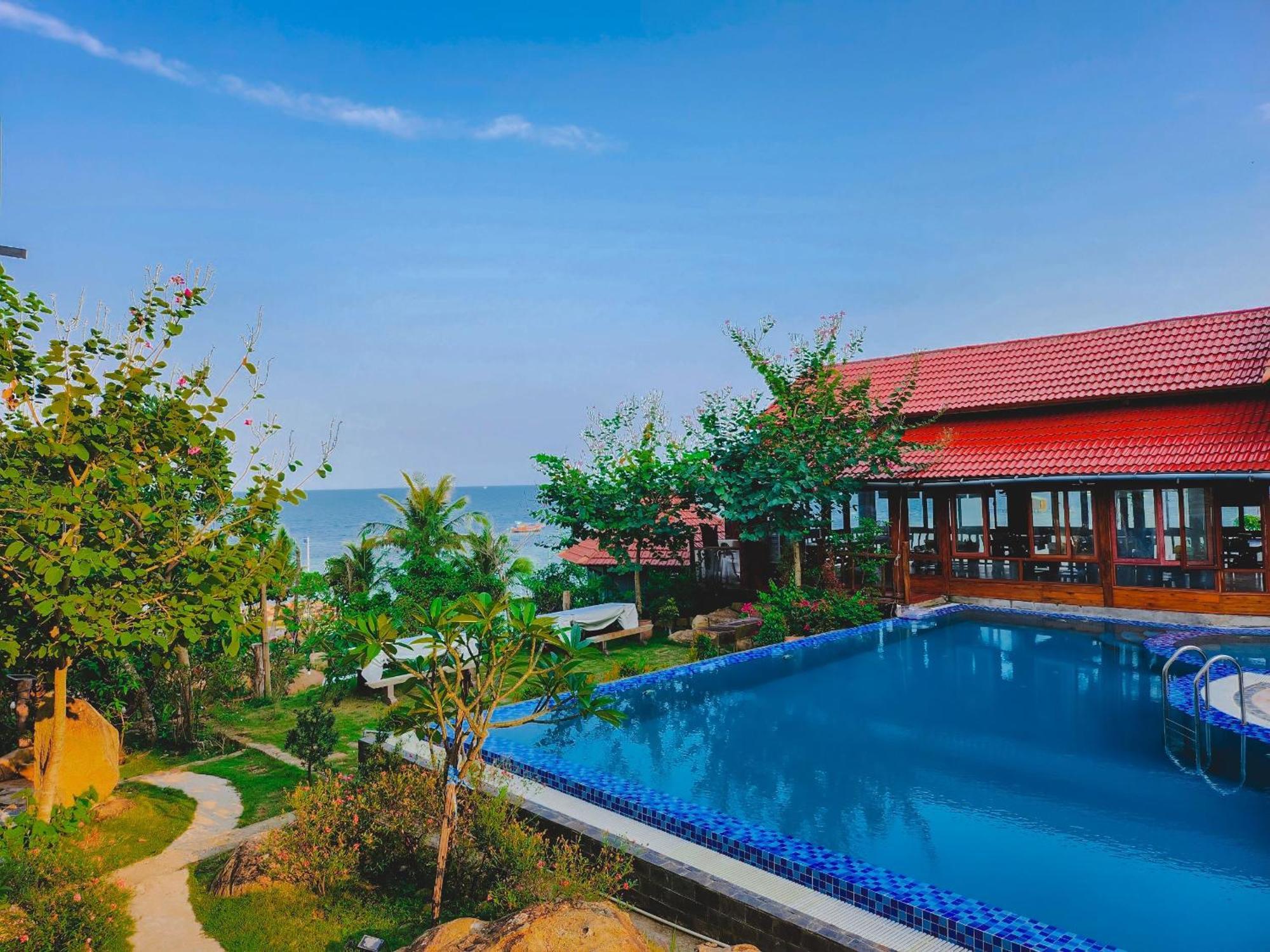 Voyage Phu Quoc Beach Resort Ngoại thất bức ảnh