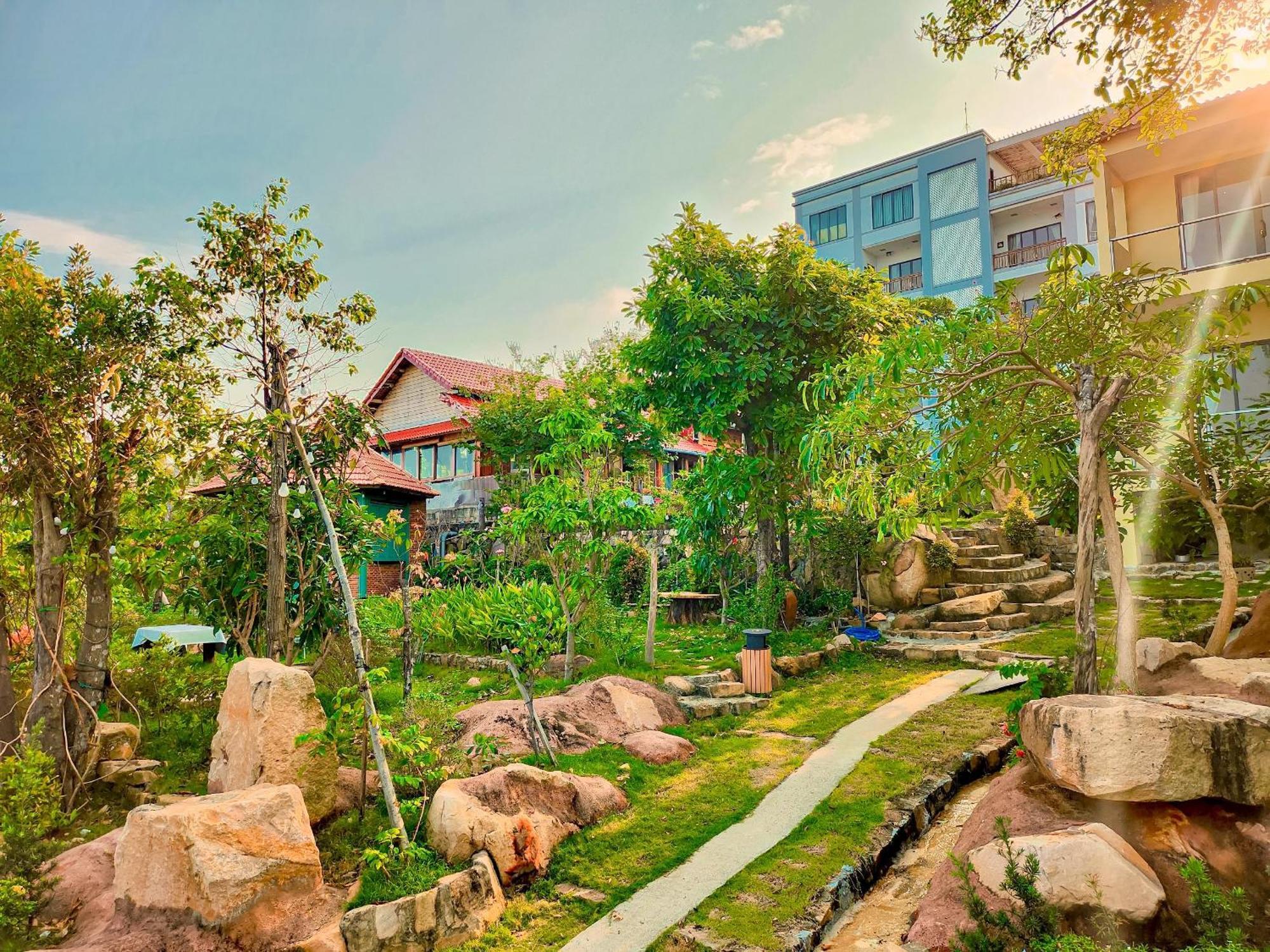 Voyage Phu Quoc Beach Resort Ngoại thất bức ảnh